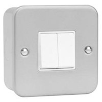 Click Metal Clad 2 Gang 2 Way Double Switch